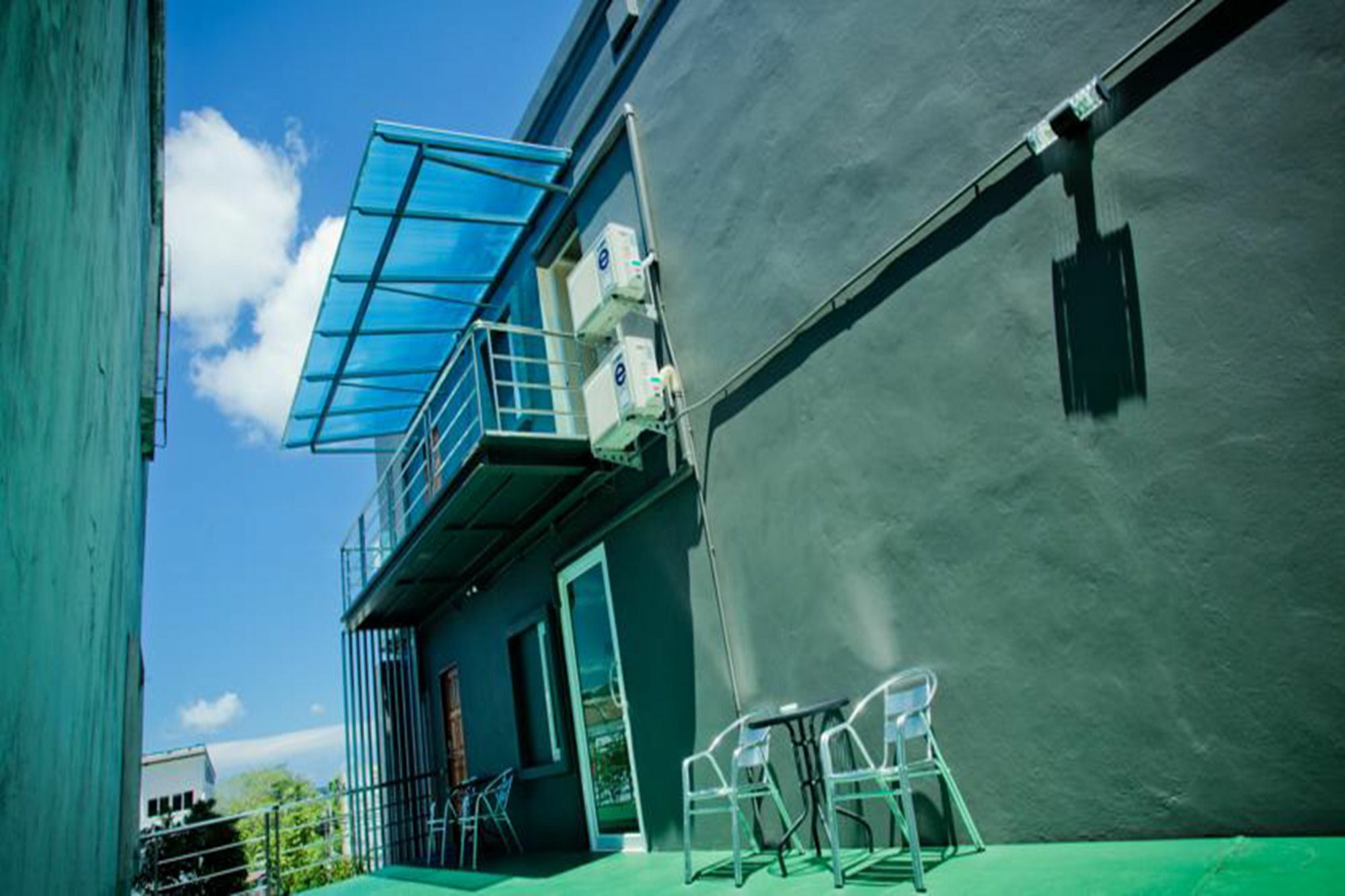 Chaphone Guesthouse Phuket Exterior foto